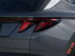 Hyundai Tucson SE FWD 2026