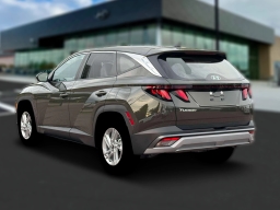 Hyundai Tucson SE FWD 2026