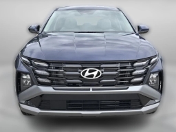Hyundai Tucson SE FWD 2026
