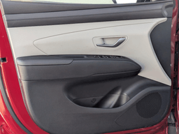 Hyundai Tucson SE FWD 2026