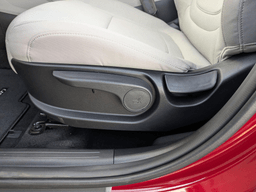 Hyundai Tucson SE FWD 2026