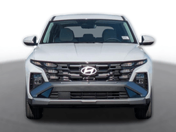 Hyundai Tucson SE FWD 2026