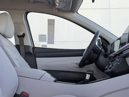 Hyundai Tucson SE FWD 2026