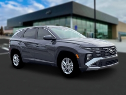 Hyundai Tucson SE FWD 2026