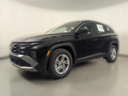 Hyundai Tucson SE FWD 2026