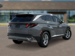 Hyundai Tucson SE FWD 2026