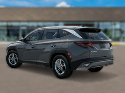 Hyundai Tucson SE FWD 2026