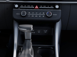 Hyundai Tucson SE FWD 2026