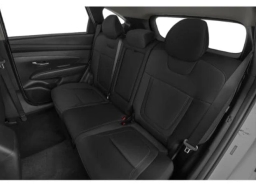 Hyundai Tucson SE FWD 2026