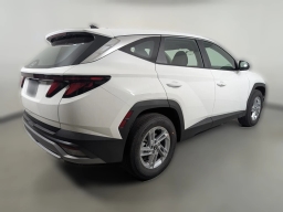 Hyundai Tucson SE FWD 2026