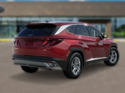 Hyundai Tucson SE AWD 2026