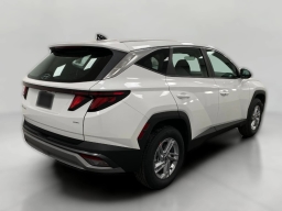 Hyundai Tucson SE AWD 2026