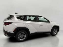 Hyundai Tucson SE AWD 2026