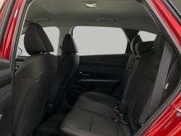 Hyundai Tucson SE AWD 2026