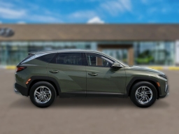 Hyundai Tucson SE AWD 2026