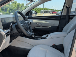 Hyundai Tucson SEL FWD 2026