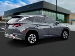 Hyundai Tucson SEL FWD 2026