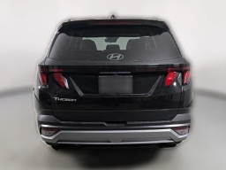 Hyundai Tucson SEL FWD 2025