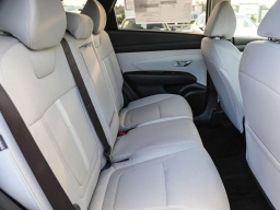 Hyundai Tucson SEL FWD 2026