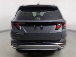 Hyundai Tucson SEL FWD 2026