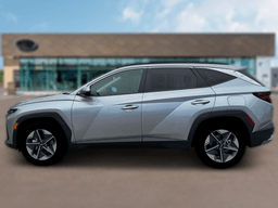 Hyundai Tucson SEL FWD 2026