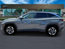 Hyundai Tucson SEL FWD 2026