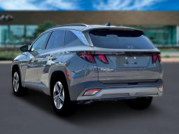 Hyundai Tucson SEL FWD 2026