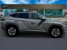 Hyundai Tucson SEL FWD 2026