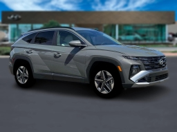 Hyundai Tucson SEL FWD 2026