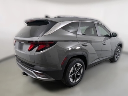 Hyundai Tucson SEL FWD 2025