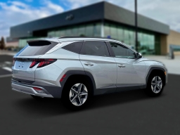 Hyundai Tucson SEL FWD 2026