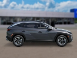 Hyundai Tucson SEL FWD 2026