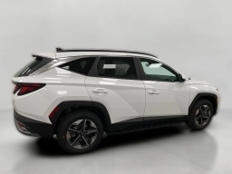 Hyundai Tucson SEL AWD 2026