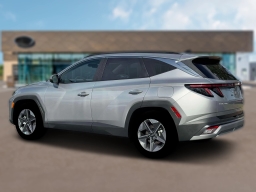 Hyundai Tucson SEL Premium FWD 2026