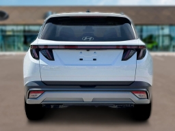 Hyundai Tucson SEL Premium FWD 2026