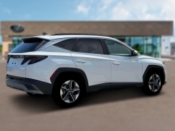Hyundai Tucson SEL Premium FWD 2026