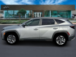 Hyundai Tucson SEL Premium FWD 2026