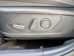 Hyundai Tucson SEL Premium FWD 2026