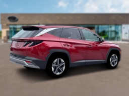 Hyundai Tucson SEL Premium FWD 2026