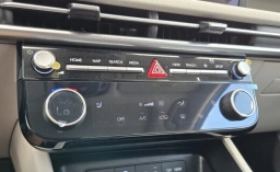 Hyundai Tucson SEL Premium FWD 2026