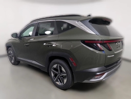 Hyundai Tucson SEL Premium FWD 2026