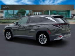 Hyundai Tucson SEL Premium FWD 2026