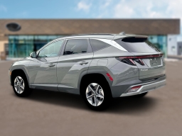 Hyundai Tucson SEL Premium AWD 2026