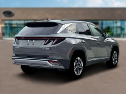 Hyundai Tucson SEL Premium AWD 2026
