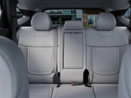 Hyundai Tucson SEL Premium AWD 2026