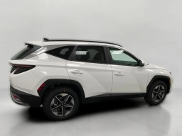 Hyundai Tucson SEL Premium AWD 2026