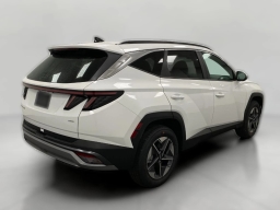 Hyundai Tucson SEL Premium AWD 2026