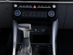 Hyundai Tucson SEL Premium AWD 2026