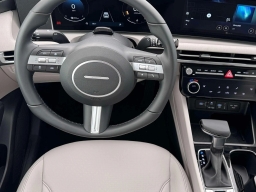 Hyundai Tucson SEL Premium AWD 2026