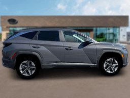 Hyundai Tucson SEL Premium AWD 2026